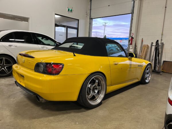 Honda S2000 - Image 2