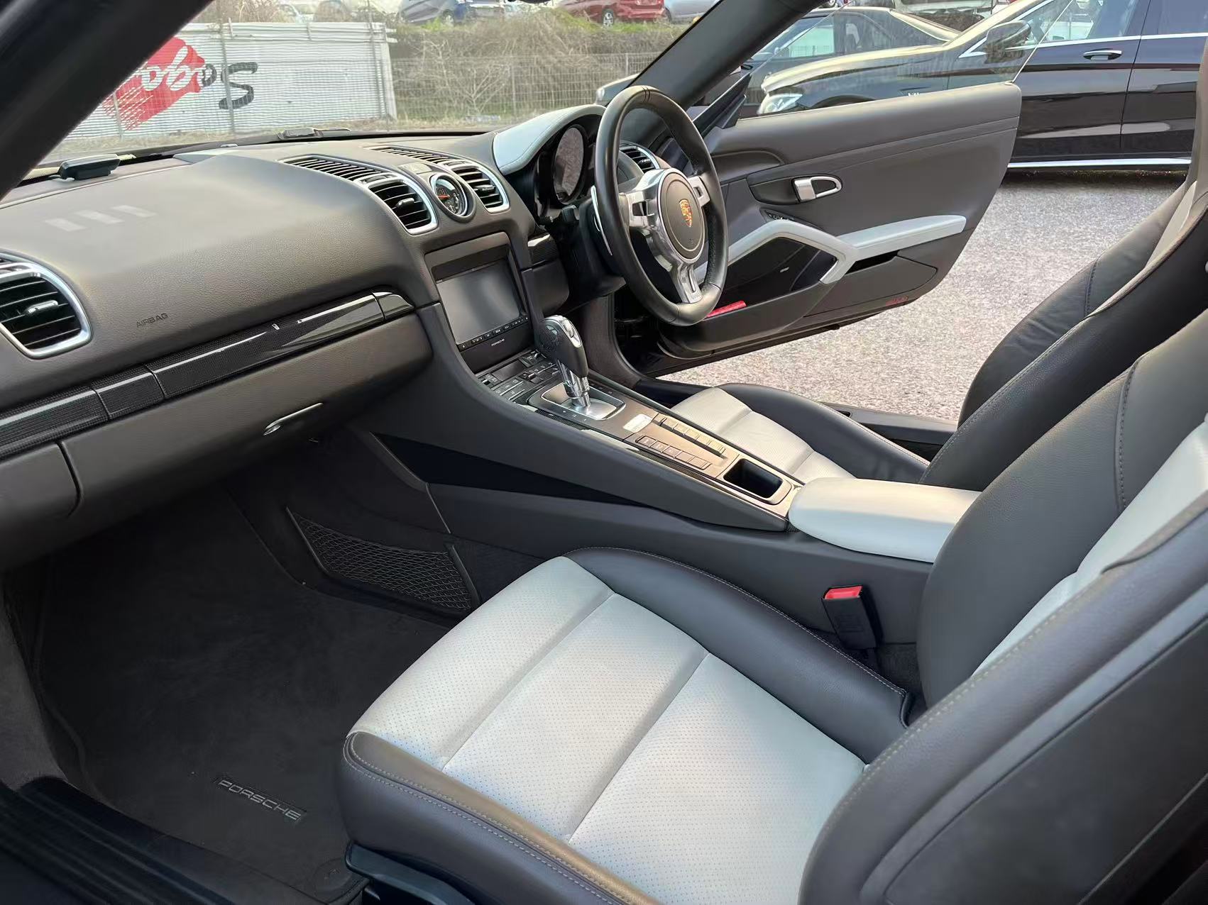 2015 Porsche 981 Cayman S - Image 2